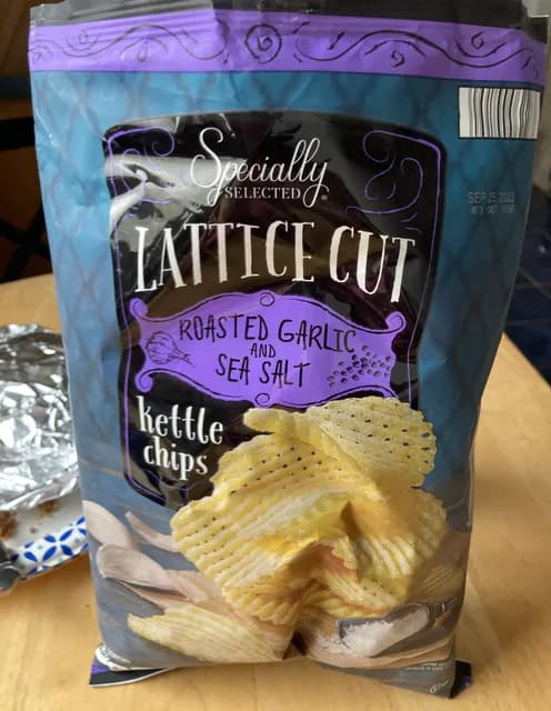 Is it Gelatin Free? Specially Selected Lattice Cut Roasted Garlic And Sea Salt Kettle Chips
