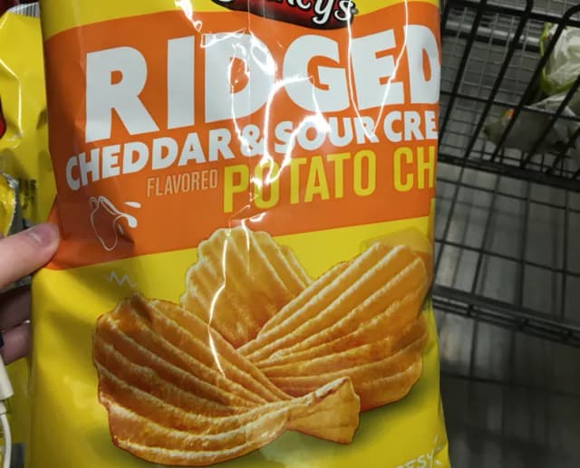 Is it Pregnancy Friendly? Clancy's Ridged Cheddar & Sour Cream Flavored Potato Chips